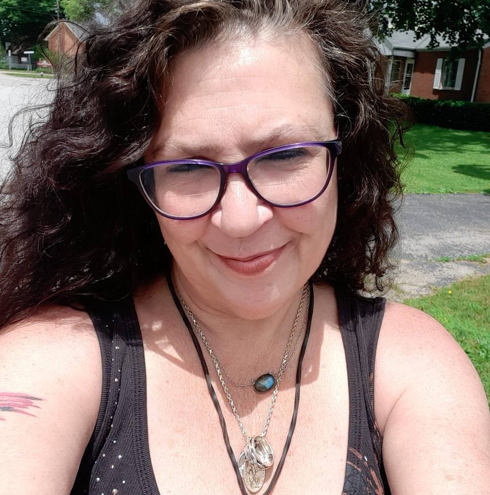 Meet your Posher, Vanessa